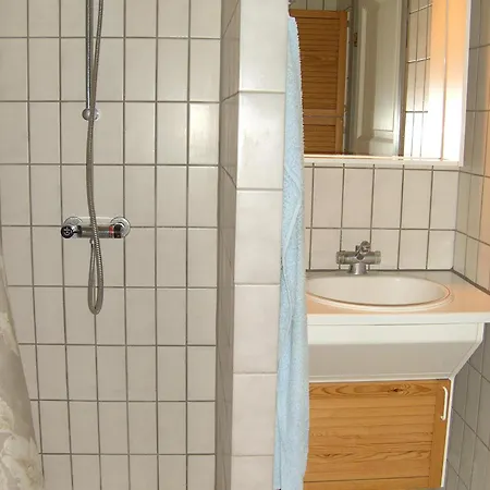 Hine Bakke Bed and breakfast 2*